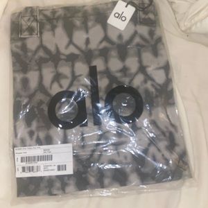 Alo Yoga tote bag